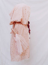 Load image into Gallery viewer, Rose Petal Cloak